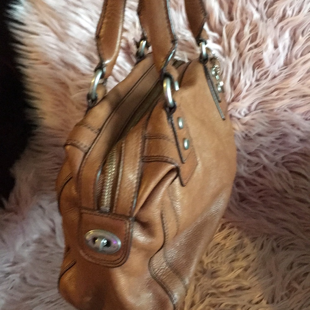 Handbag - Picture 2 of 3